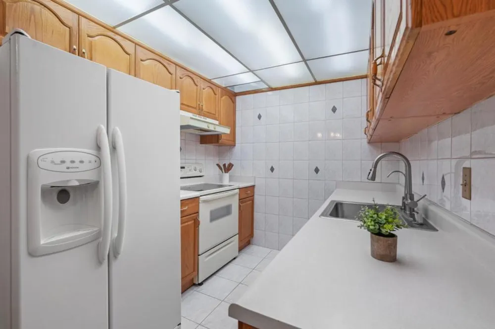 1945 Mount Vernon Court #11 Mountain View, CA 94040