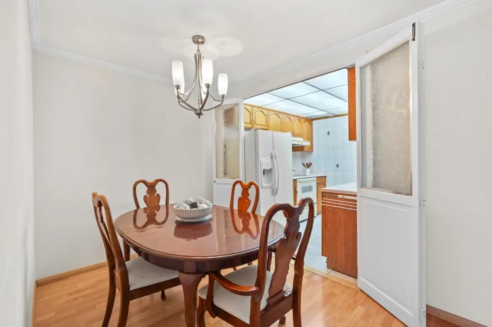 1945 Mount Vernon Court #11 Mountain View, CA 94040