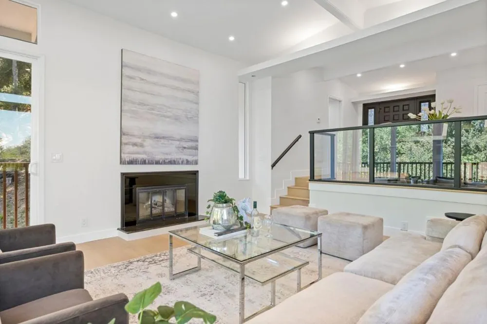 15499 Bohlman Road Saratoga, CA 95070