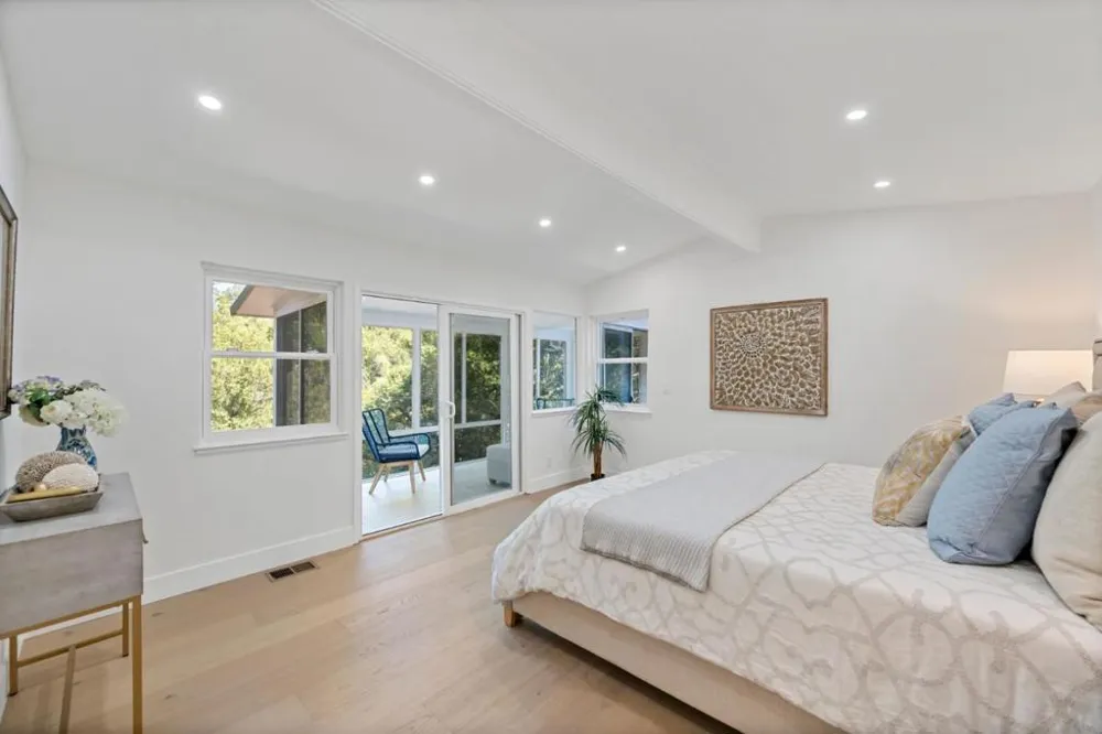 15499 Bohlman Road Saratoga, CA 95070