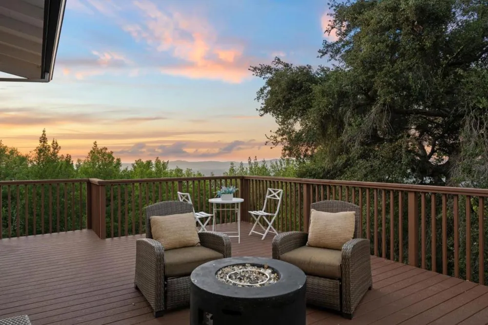 15499 Bohlman Road Saratoga, CA 95070