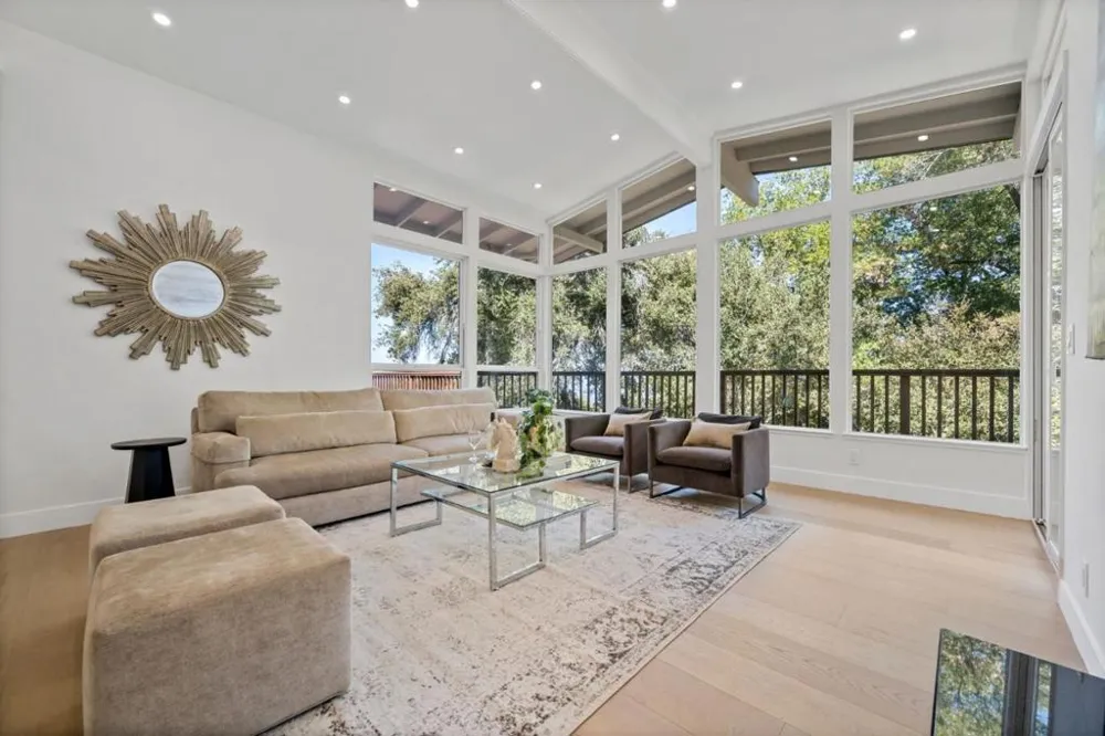 15499 Bohlman Road Saratoga, CA 95070