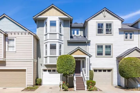 13 Creekside Lane