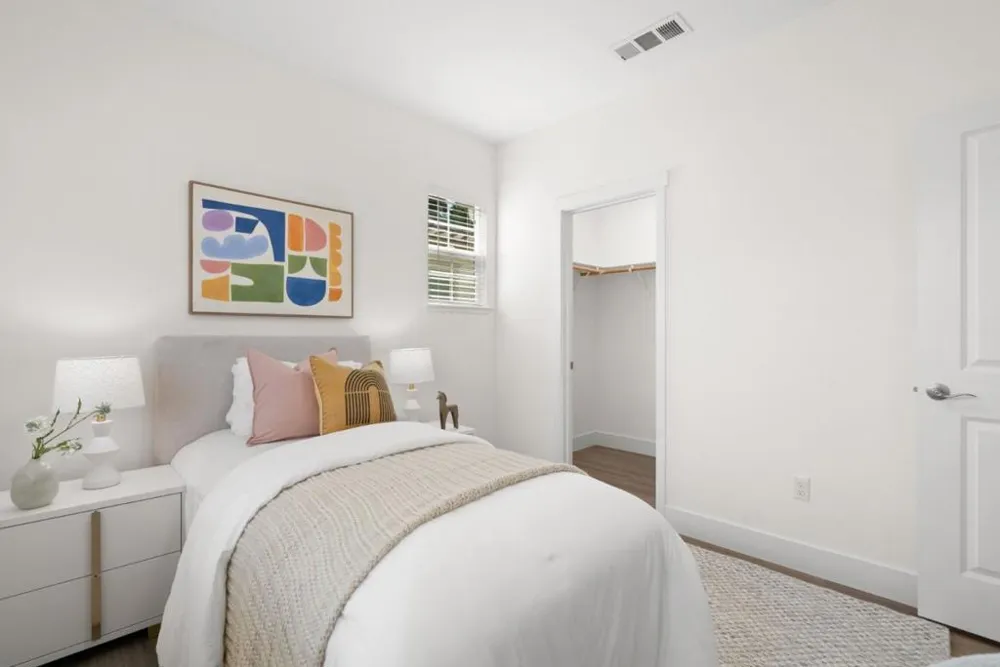 326 Polaris Sunnyvale, CA 94086