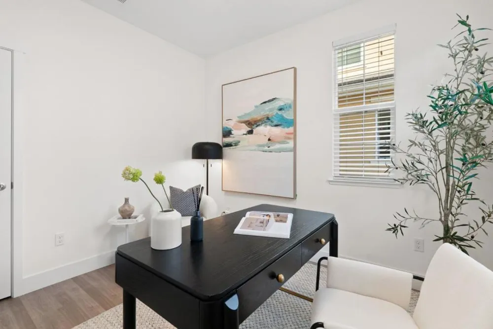 326 Polaris Sunnyvale, CA 94086