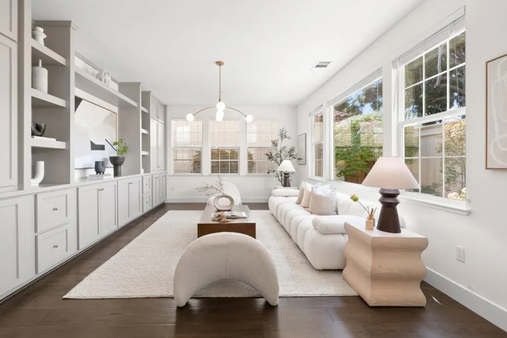 326 Polaris Sunnyvale, CA 94086