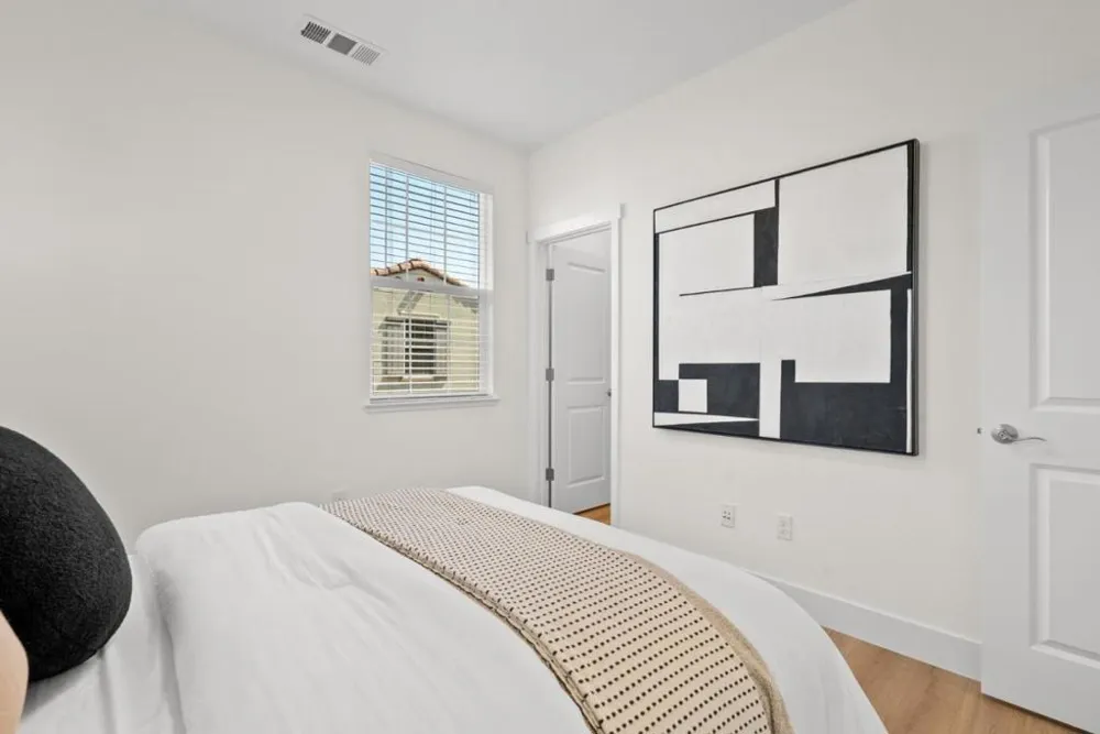 326 Polaris Sunnyvale, CA 94086