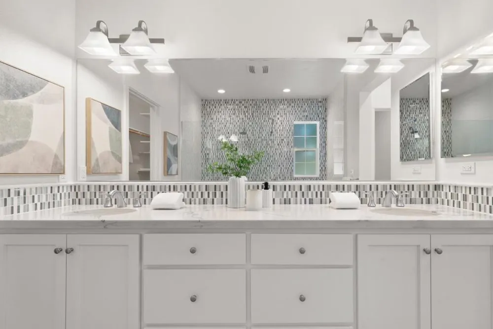 326 Polaris Sunnyvale, CA 94086