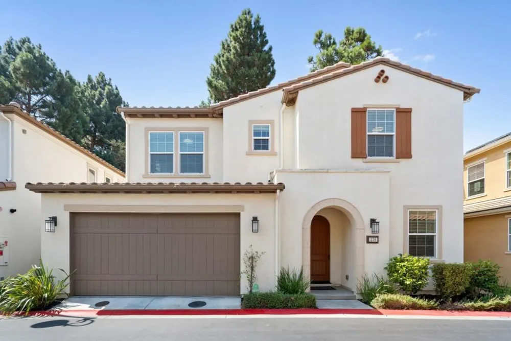 326 Polaris Sunnyvale, CA 94086
