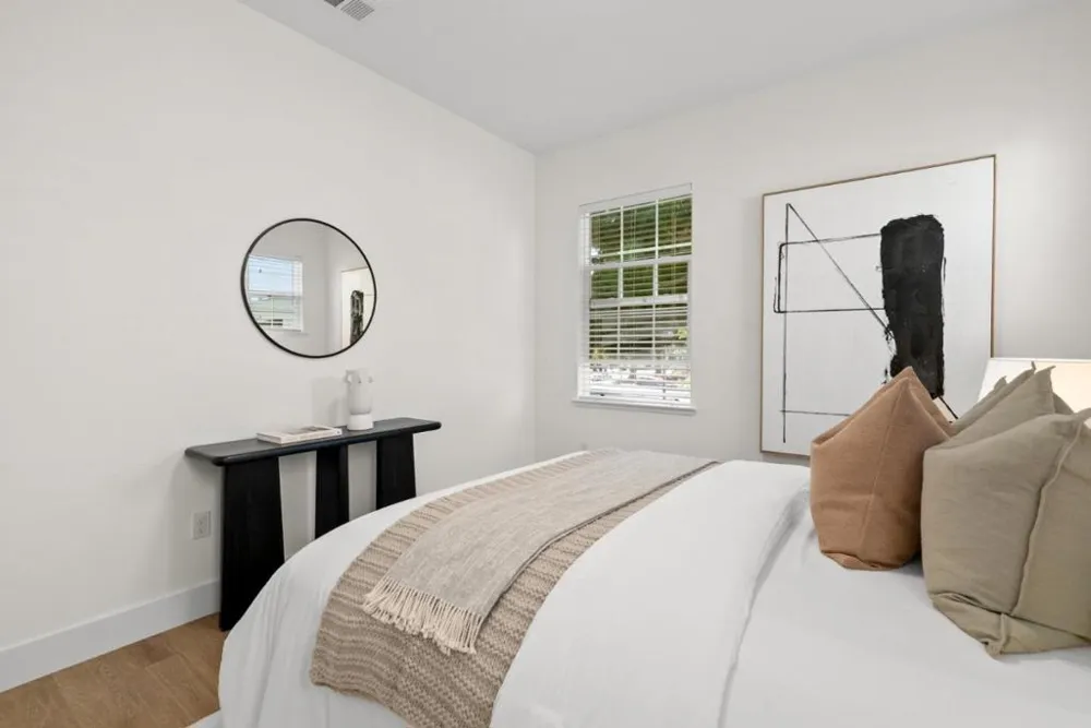 326 Polaris Sunnyvale, CA 94086