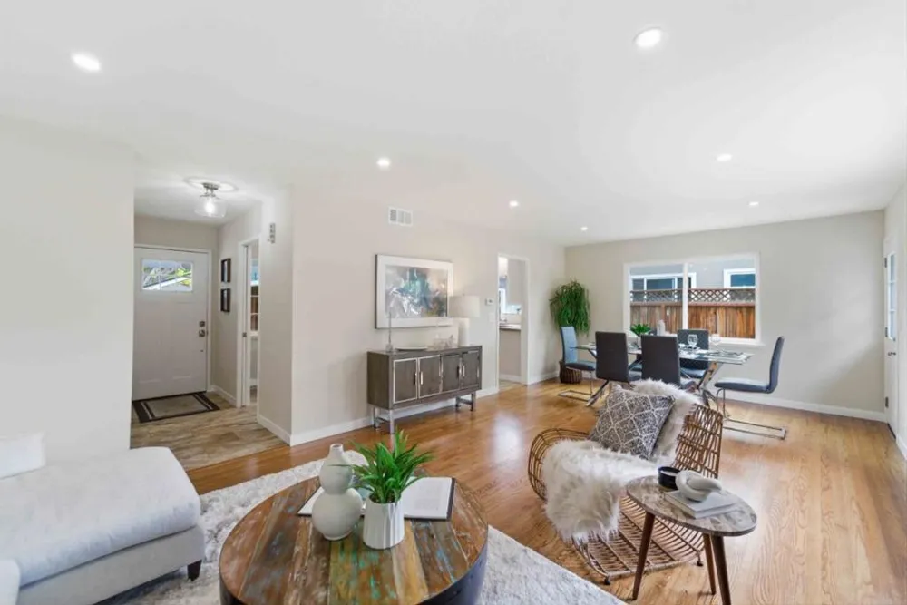 381 Manchester Avenue Campbell, CA 95008
