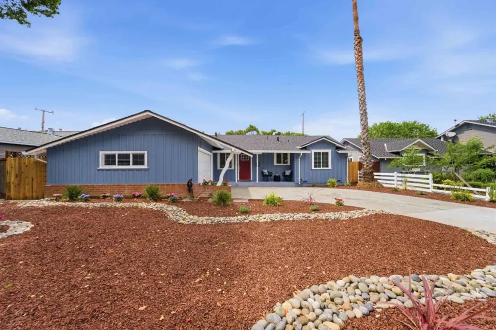 381 Manchester Avenue Campbell, CA 95008