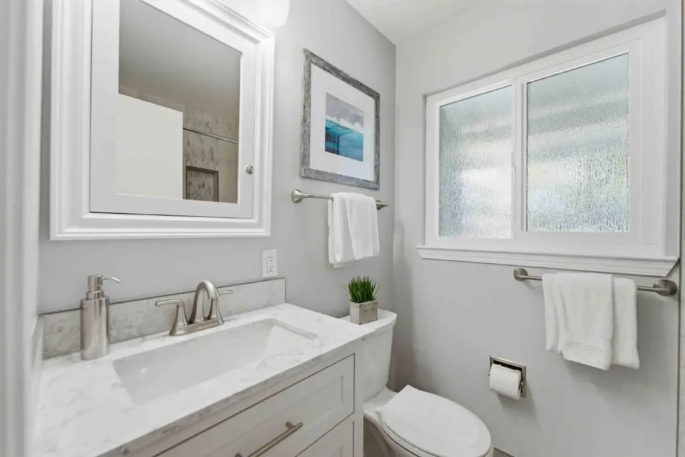 381 Manchester Avenue Campbell, CA 95008