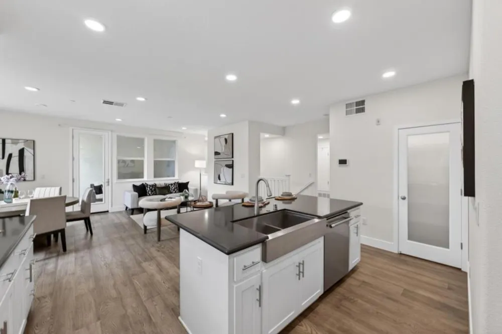 273 Baja Rose Street Milpitas, CA 95035