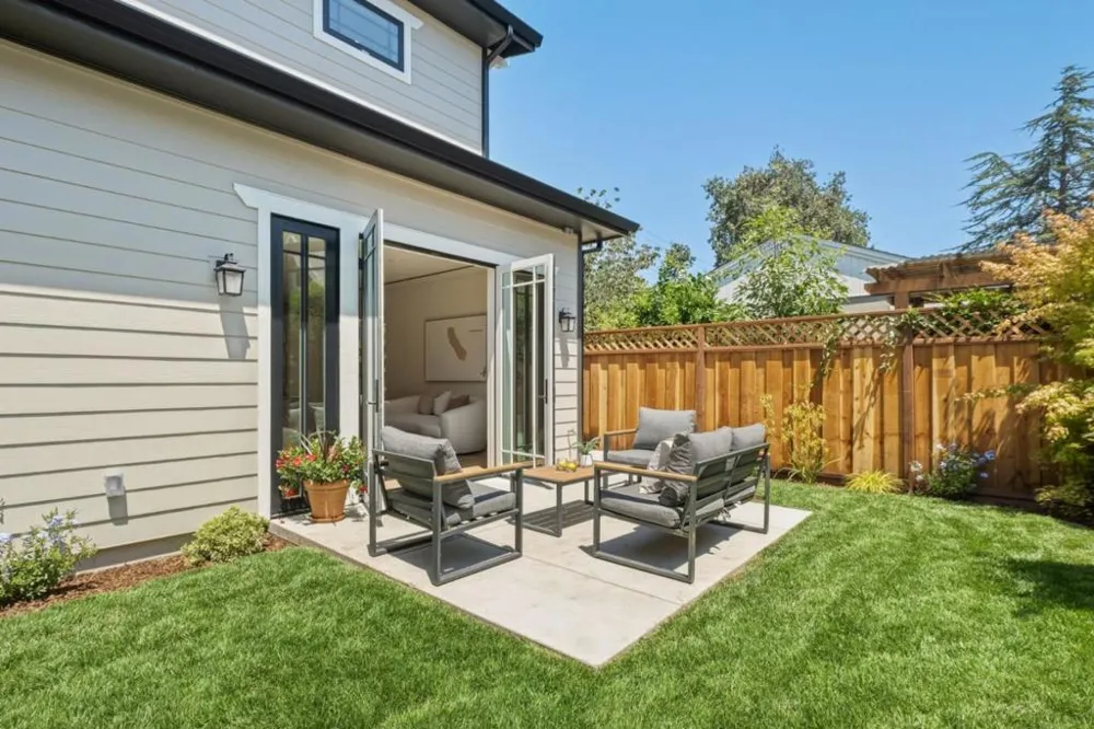 191 Grand Street Redwood City, CA 94062