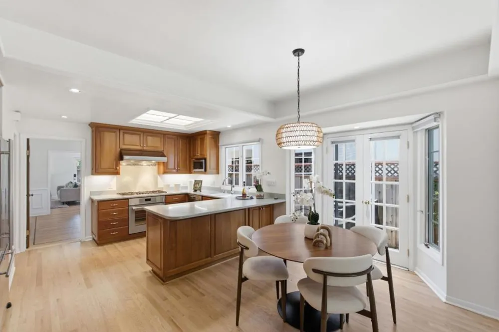 341 Arlington Road Redwood City, CA 94062