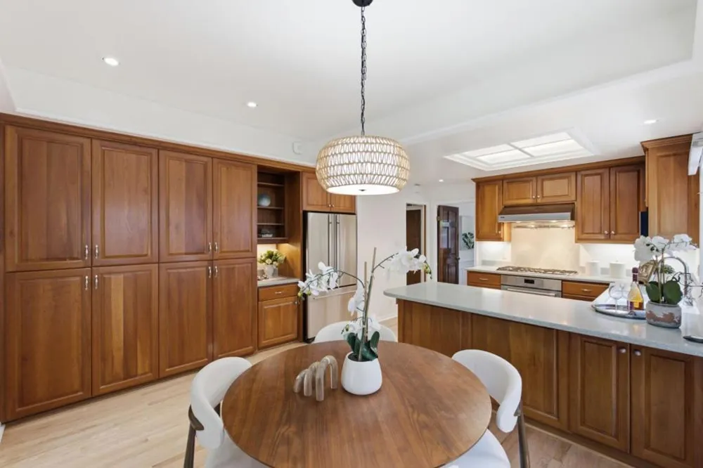341 Arlington Road Redwood City, CA 94062