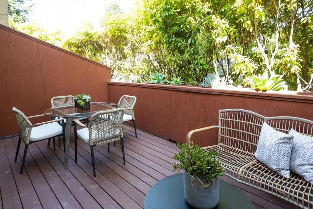 229 E Bellevue Avenue #9 San Mateo, CA 94401