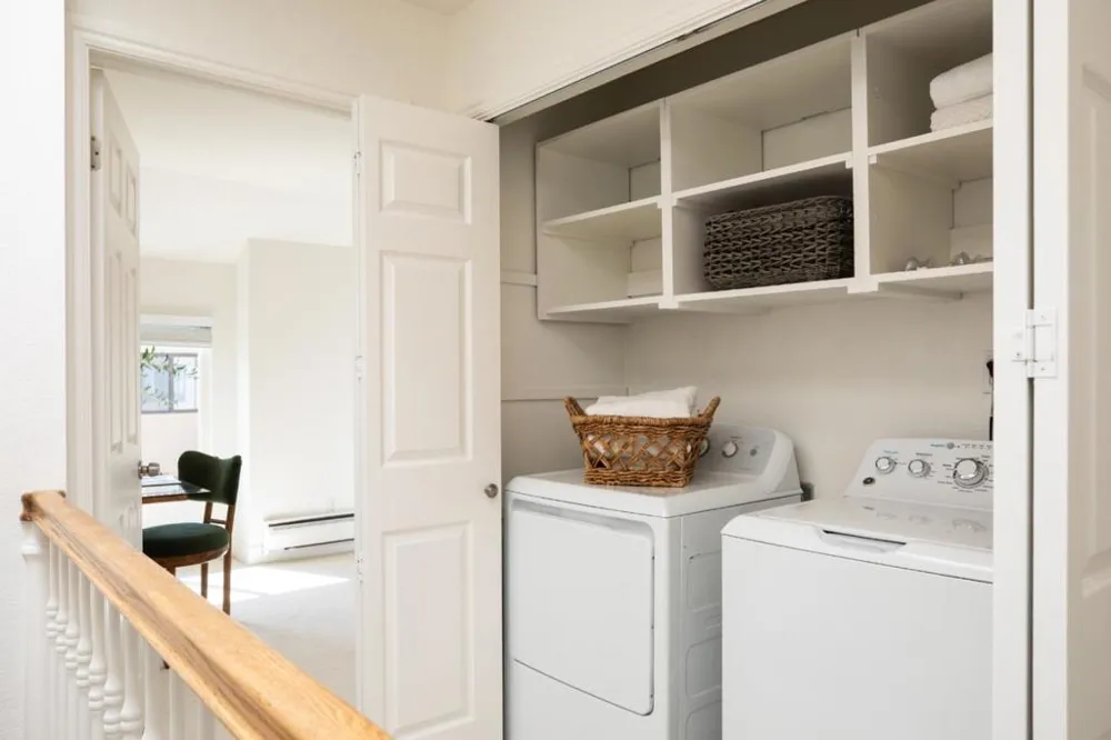 229 E Bellevue Avenue #9 San Mateo, CA 94401