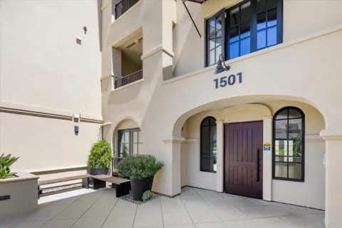 1501 Cherry Street #203