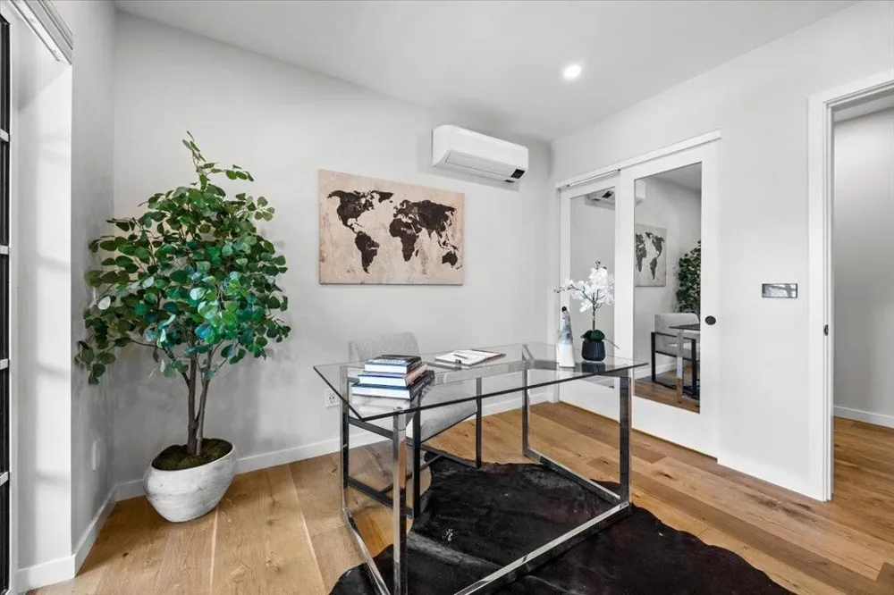 1501 Cherry Street #203 San Carlos, CA 94070