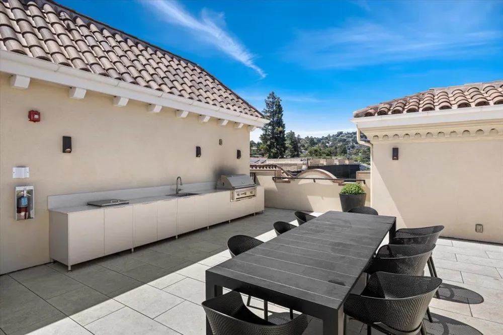 1501 Cherry Street #203 San Carlos, CA 94070