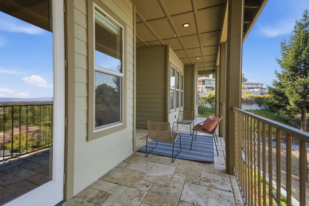 22755 San Juan Road Cupertino, CA 95014