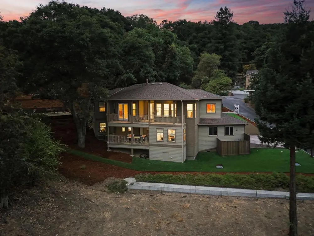 22755 San Juan Road Cupertino, CA 95014