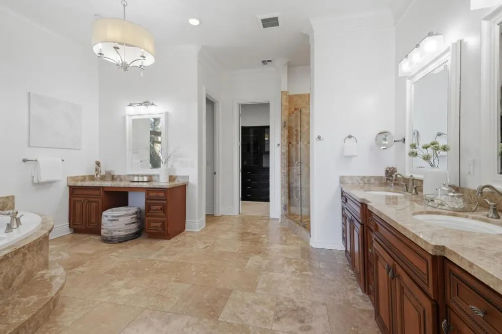22755 San Juan Road Cupertino, CA 95014