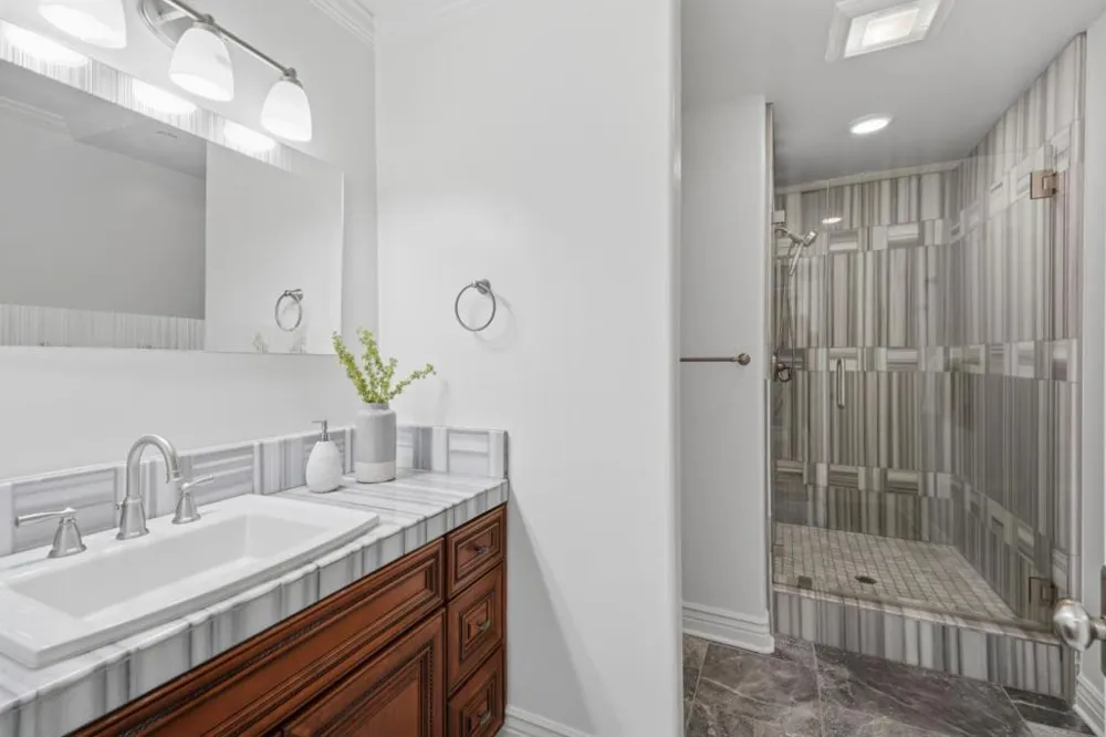 22755 San Juan Road Cupertino, CA 95014