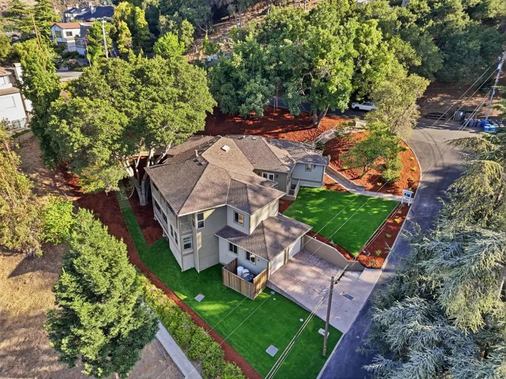22755 San Juan Road Cupertino, CA 95014