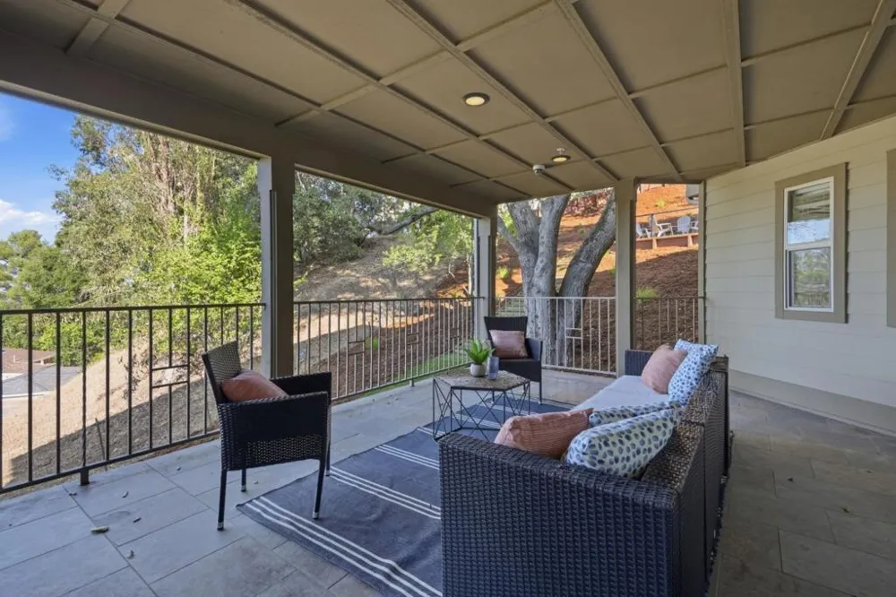 22755 San Juan Road Cupertino, CA 95014