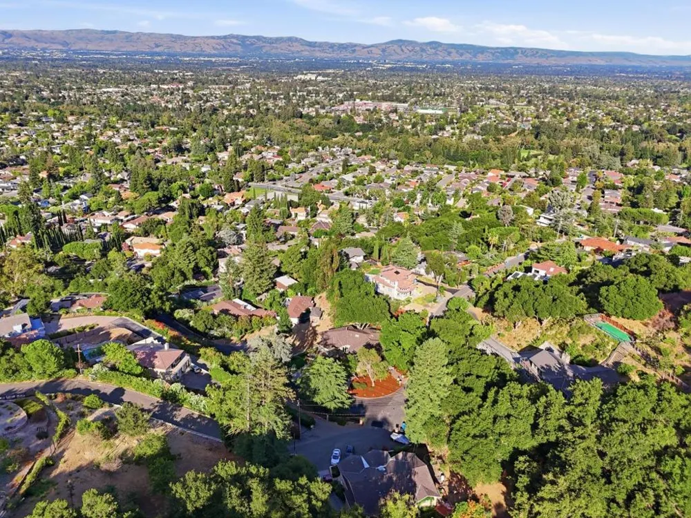 22755 San Juan Road Cupertino, CA 95014