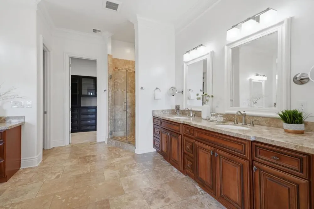 22755 San Juan Road Cupertino, CA 95014