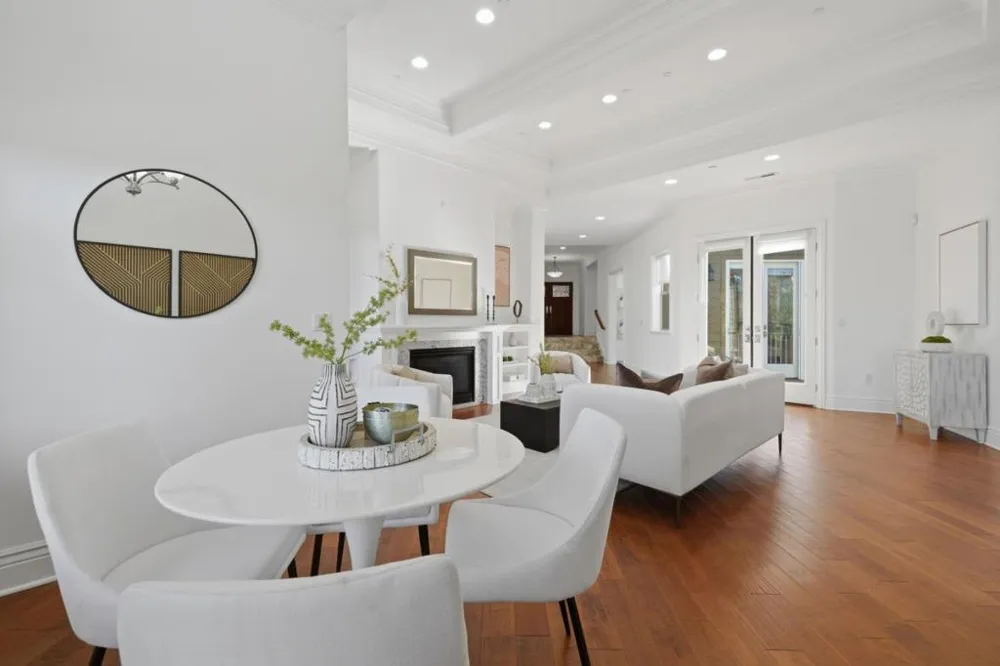 22755 San Juan Road Cupertino, CA 95014