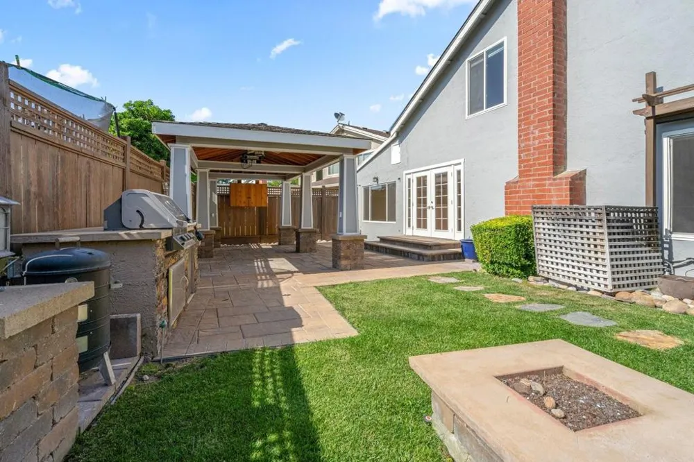 6273 Mountford Drive San Jose, CA 95123