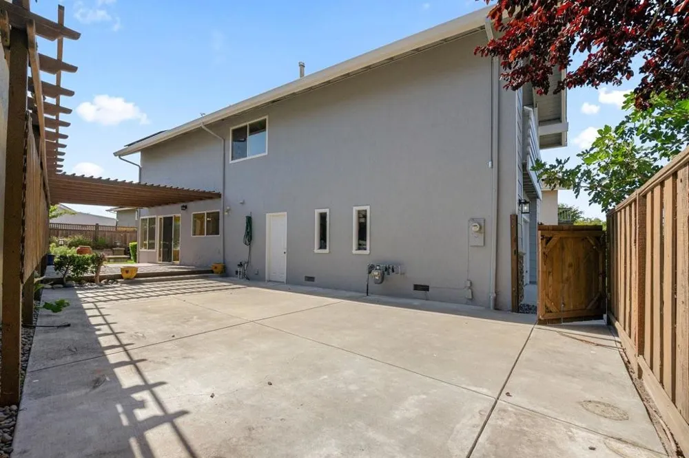 6273 Mountford Drive San Jose, CA 95123