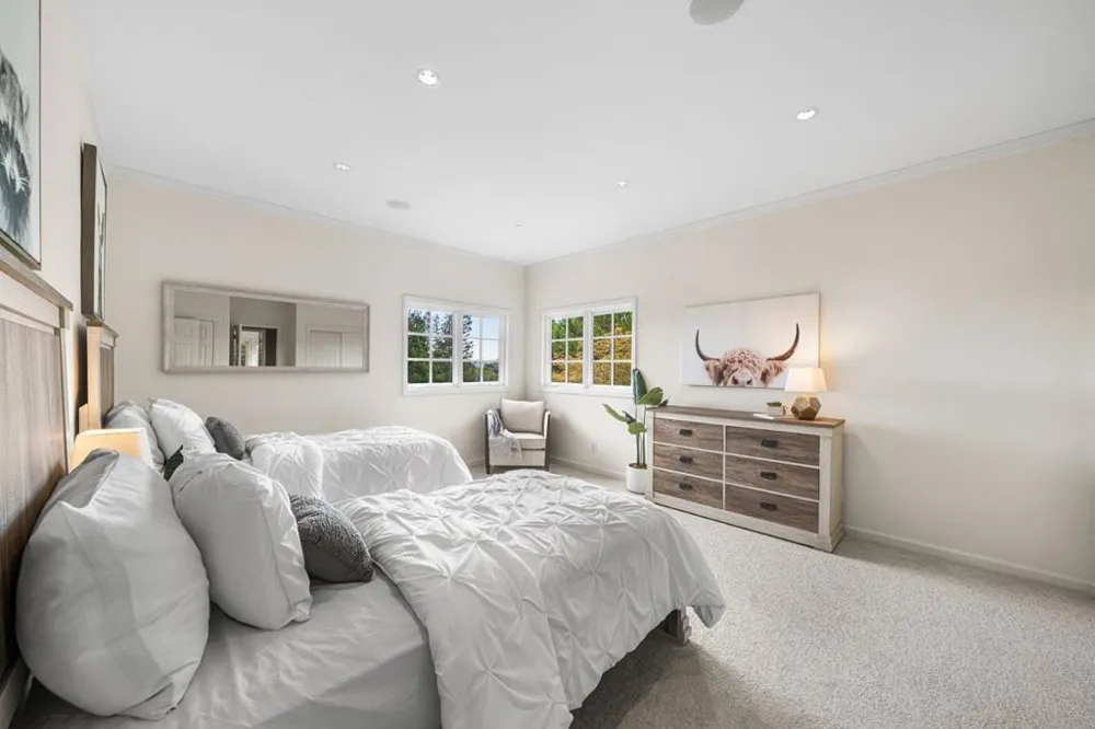 15723 Oak Knoll Drive Los Gatos, CA 95030
