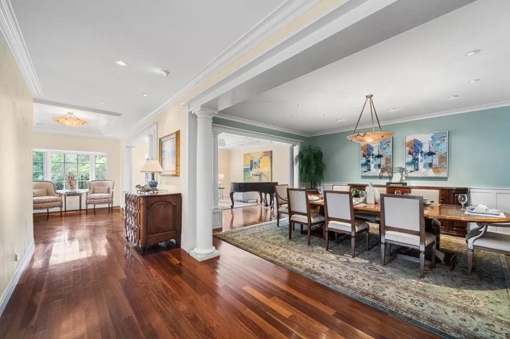 15723 Oak Knoll Drive Los Gatos, CA 95030