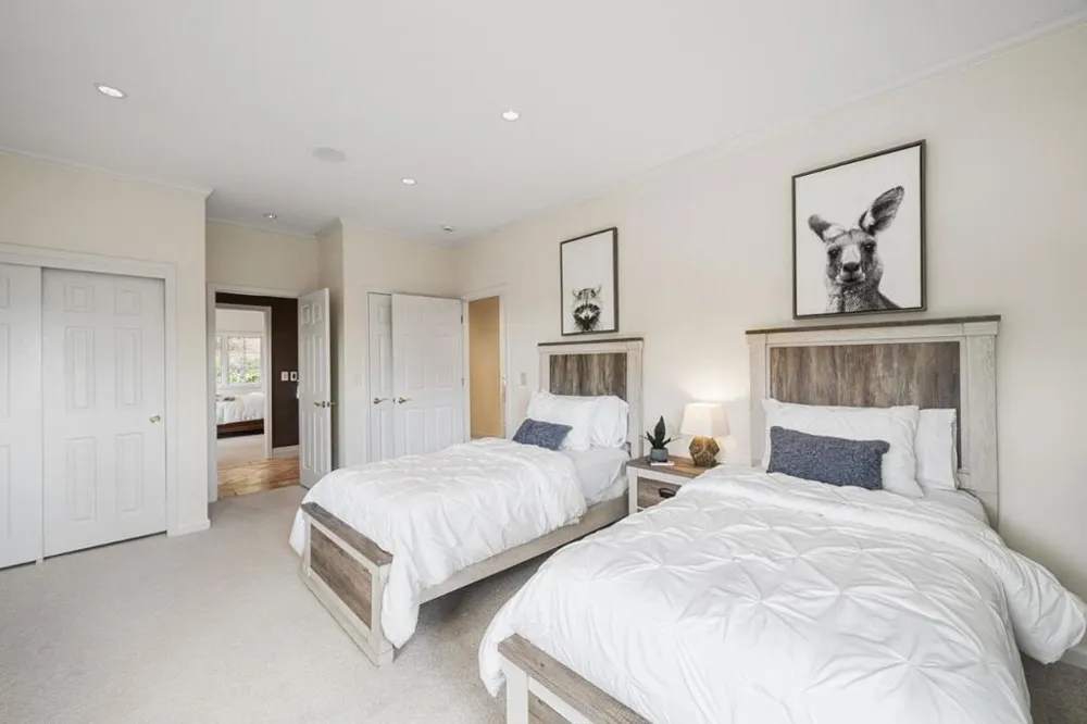 15723 Oak Knoll Drive Los Gatos, CA 95030