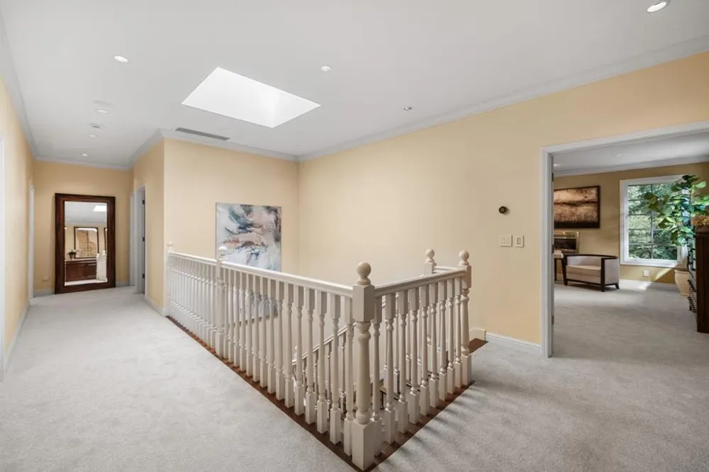 15723 Oak Knoll Drive Los Gatos, CA 95030