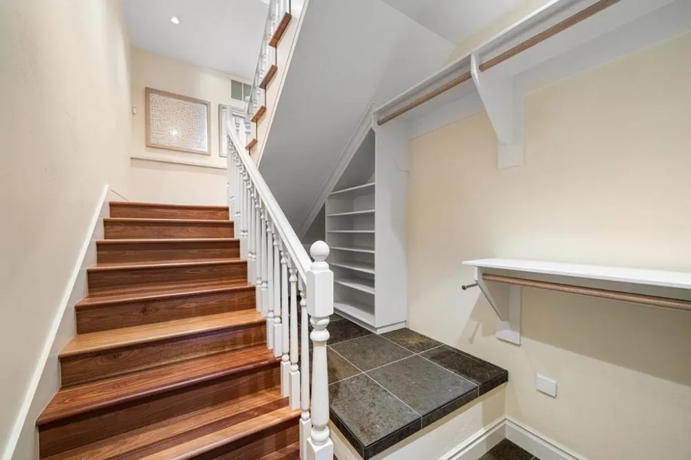 15723 Oak Knoll Drive Los Gatos, CA 95030