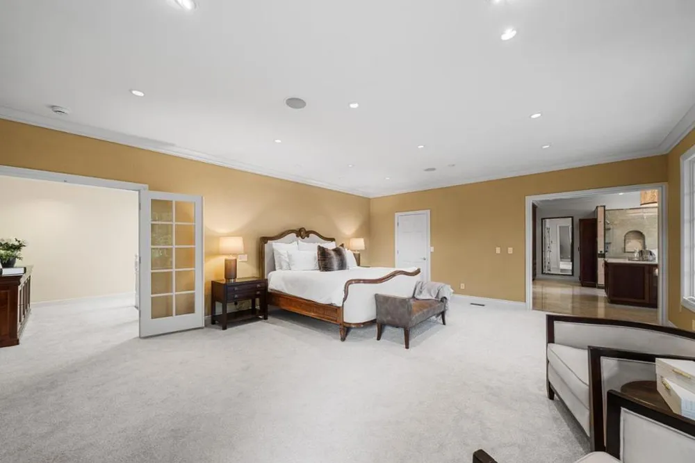 15723 Oak Knoll Drive Los Gatos, CA 95030