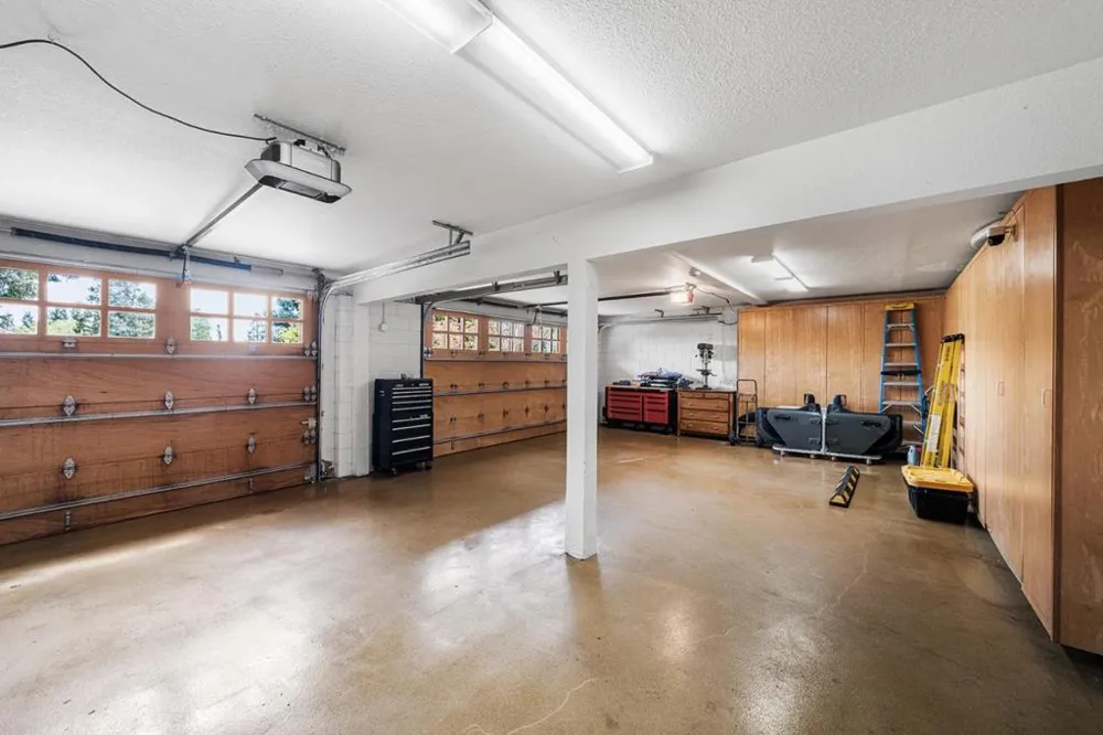 15723 Oak Knoll Drive Los Gatos, CA 95030