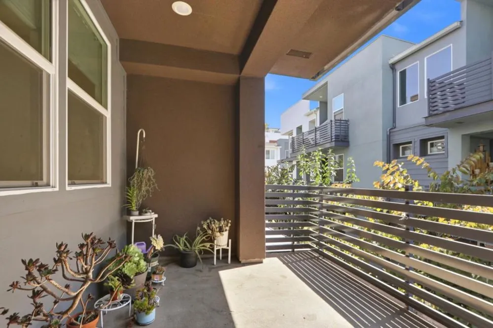 633 Clover Circle Milpitas, CA 95035