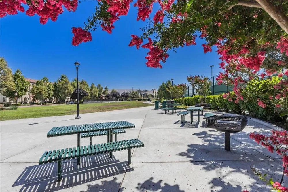 633 Clover Circle Milpitas, CA 95035