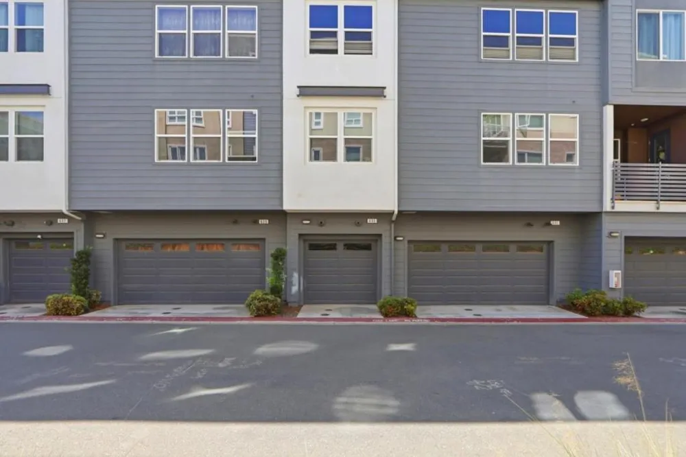 633 Clover Circle Milpitas, CA 95035