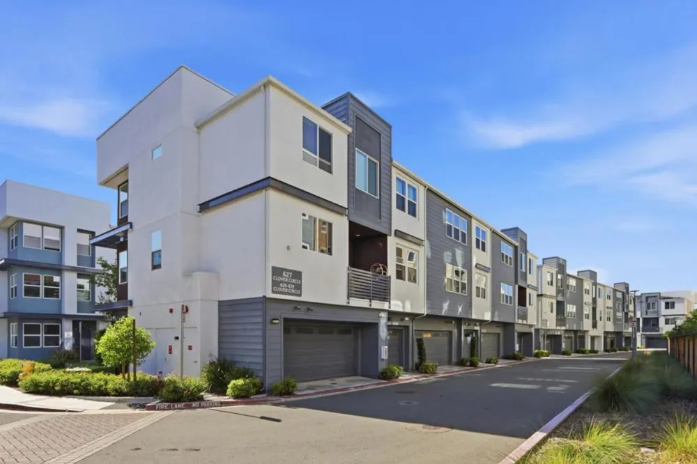 633 Clover Circle Milpitas, CA 95035