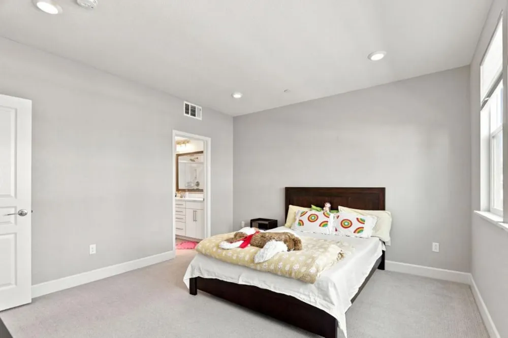 633 Clover Circle Milpitas, CA 95035