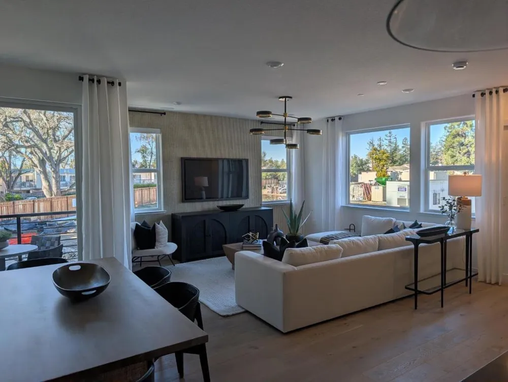 292 Dreamland Way #61-06 - Plan 2 Campbell, CA 95008
